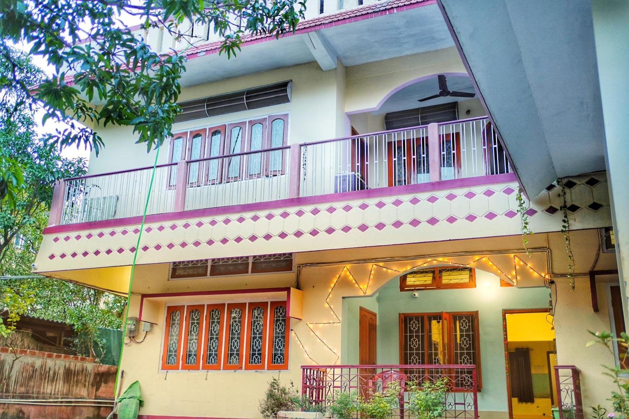 Capital Heritage Homestay Ґувахаті Екстер'єр фото