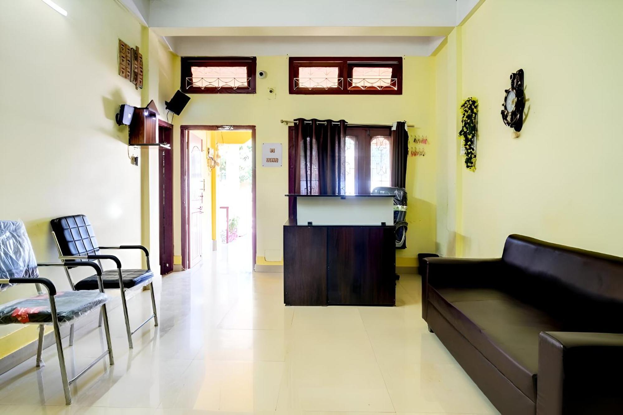 Capital Heritage Homestay Ґувахаті Екстер'єр фото