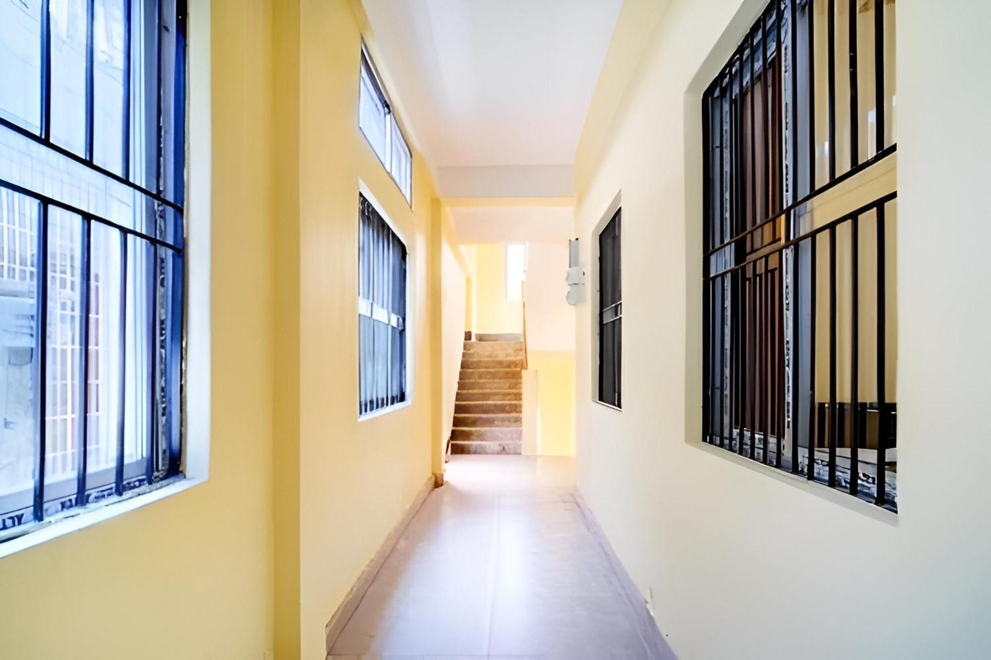 Capital Heritage Homestay Ґувахаті Екстер'єр фото